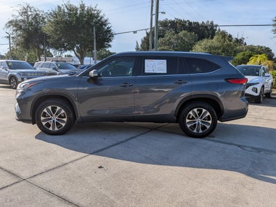 2020 Toyota Highlander XLE