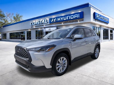 2024 Toyota Corolla Cross LE