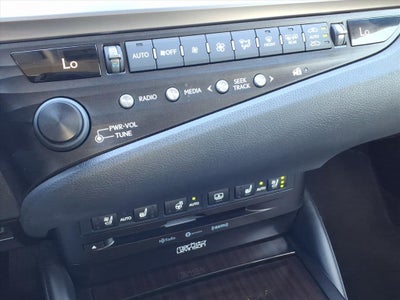 2019 Lexus ES 300h 300h Luxury