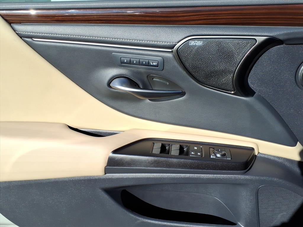 2019 Lexus ES 300h 300h Luxury