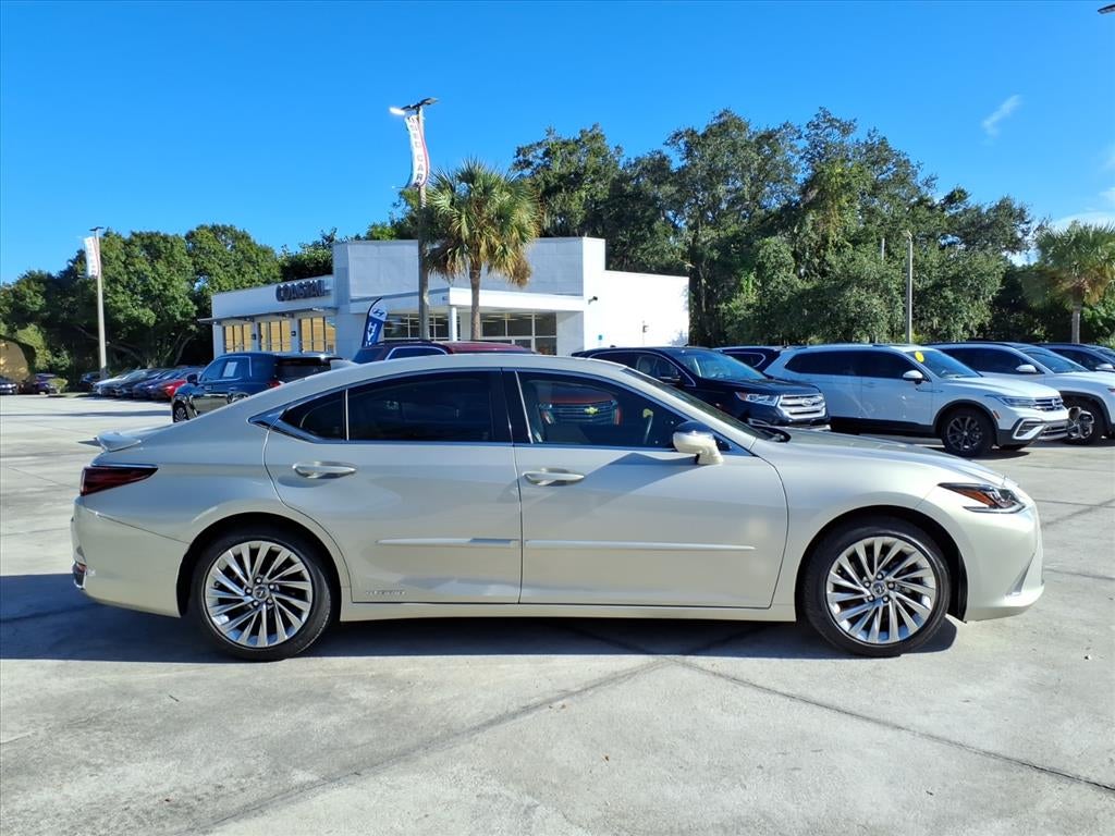 2019 Lexus ES 300h 300h Luxury