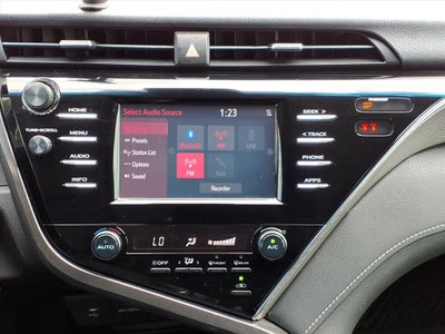 2018 Toyota Camry SE