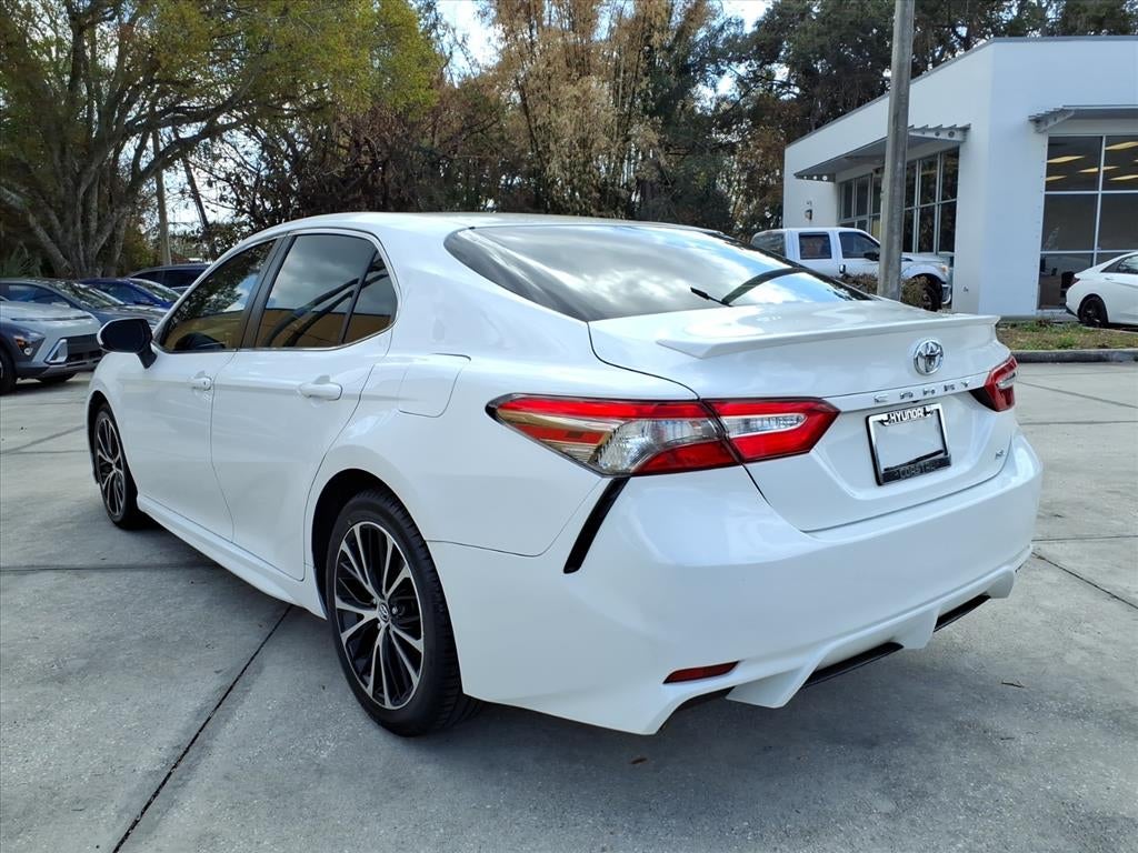 2018 Toyota Camry SE