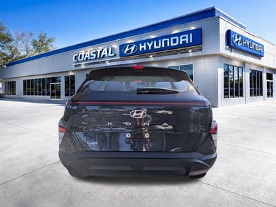 2027 Hyundai KONA SE