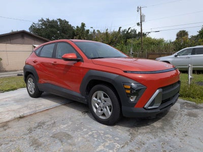 2025 Hyundai KONA SE