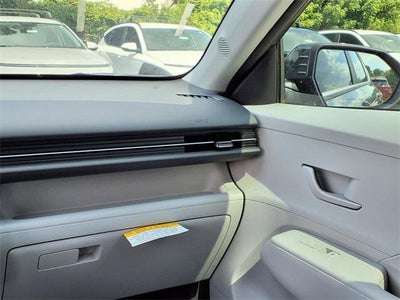 2025 Hyundai KONA SEL