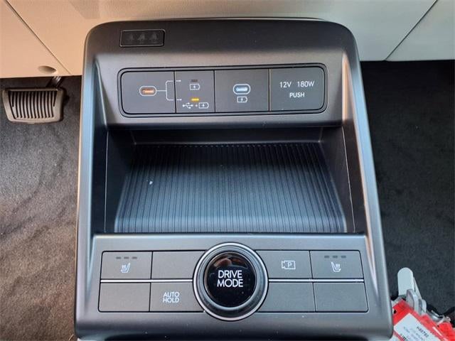 2025 Hyundai KONA ELECTRIC SEL