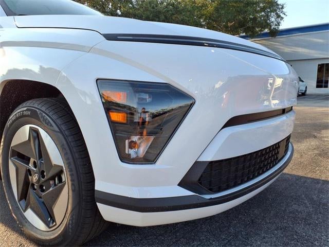 2025 Hyundai KONA ELECTRIC SEL