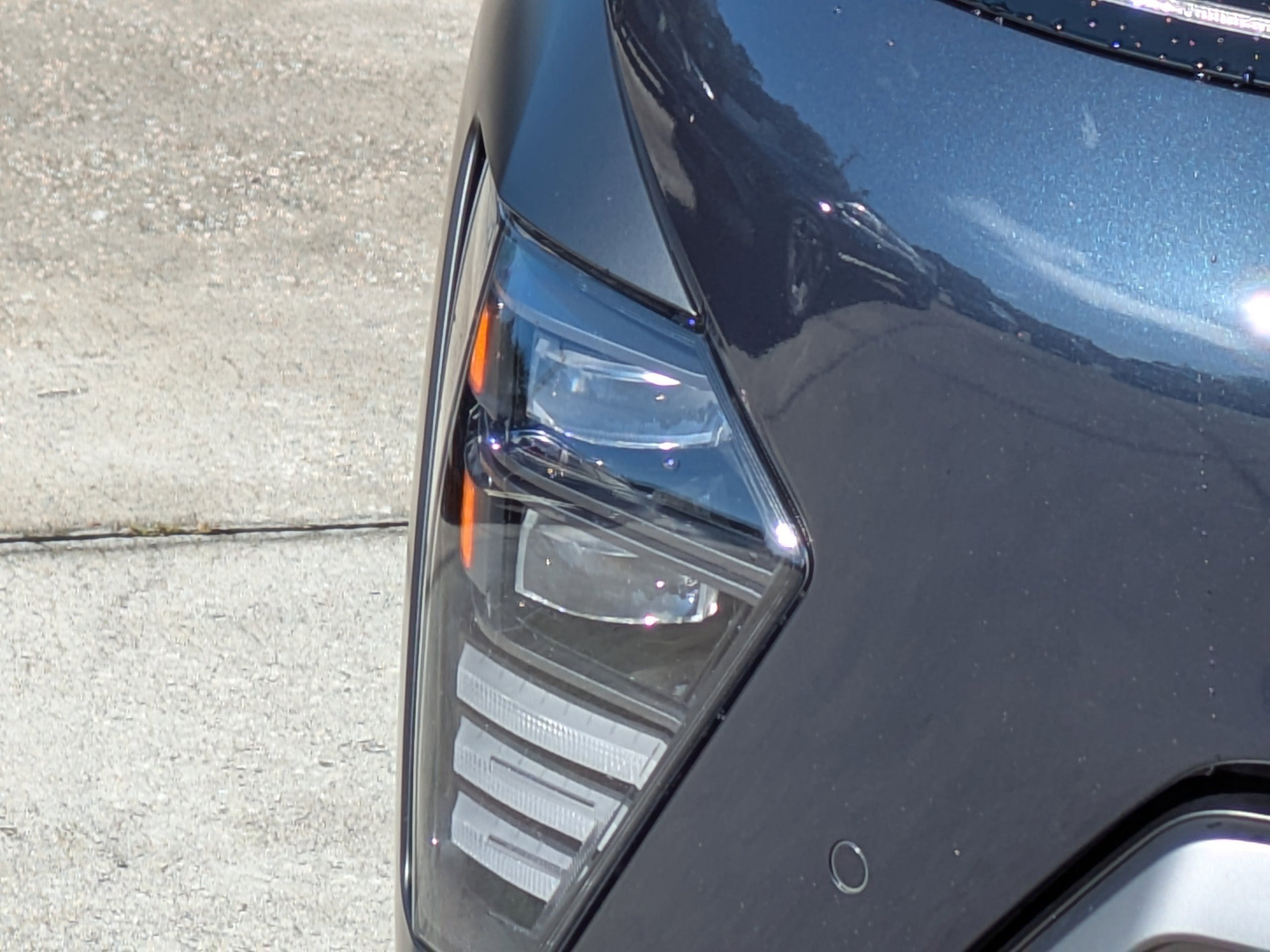 2024 Hyundai Kona Limited - Photo 11