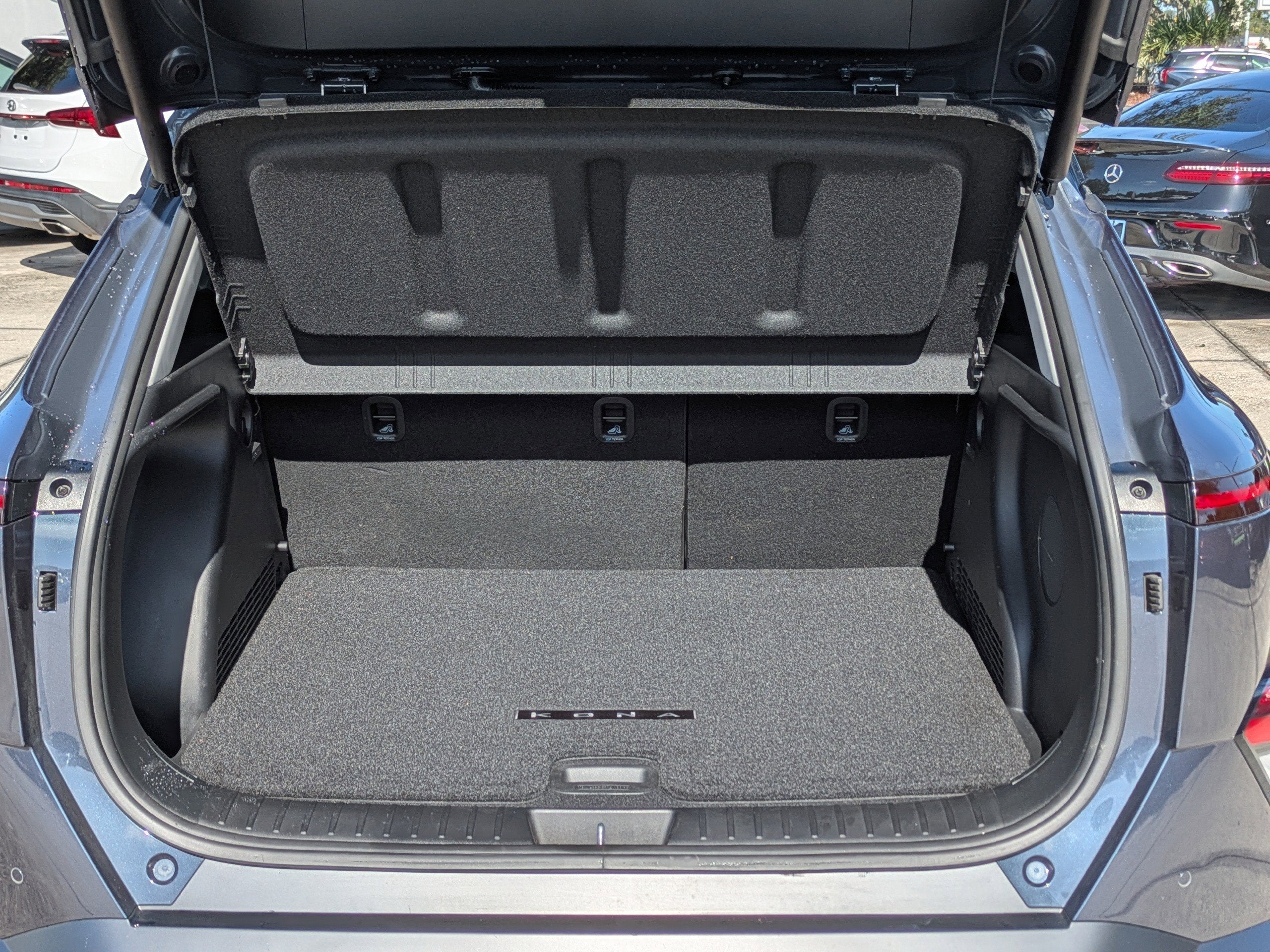2024 Hyundai Kona Limited - Photo 14