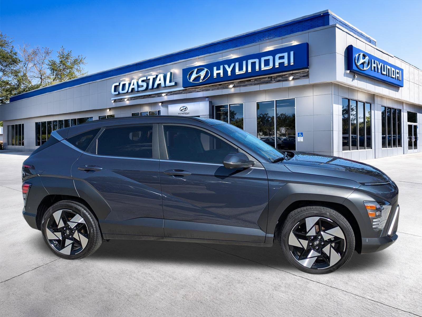2024 Hyundai Kona Limited - Photo 3