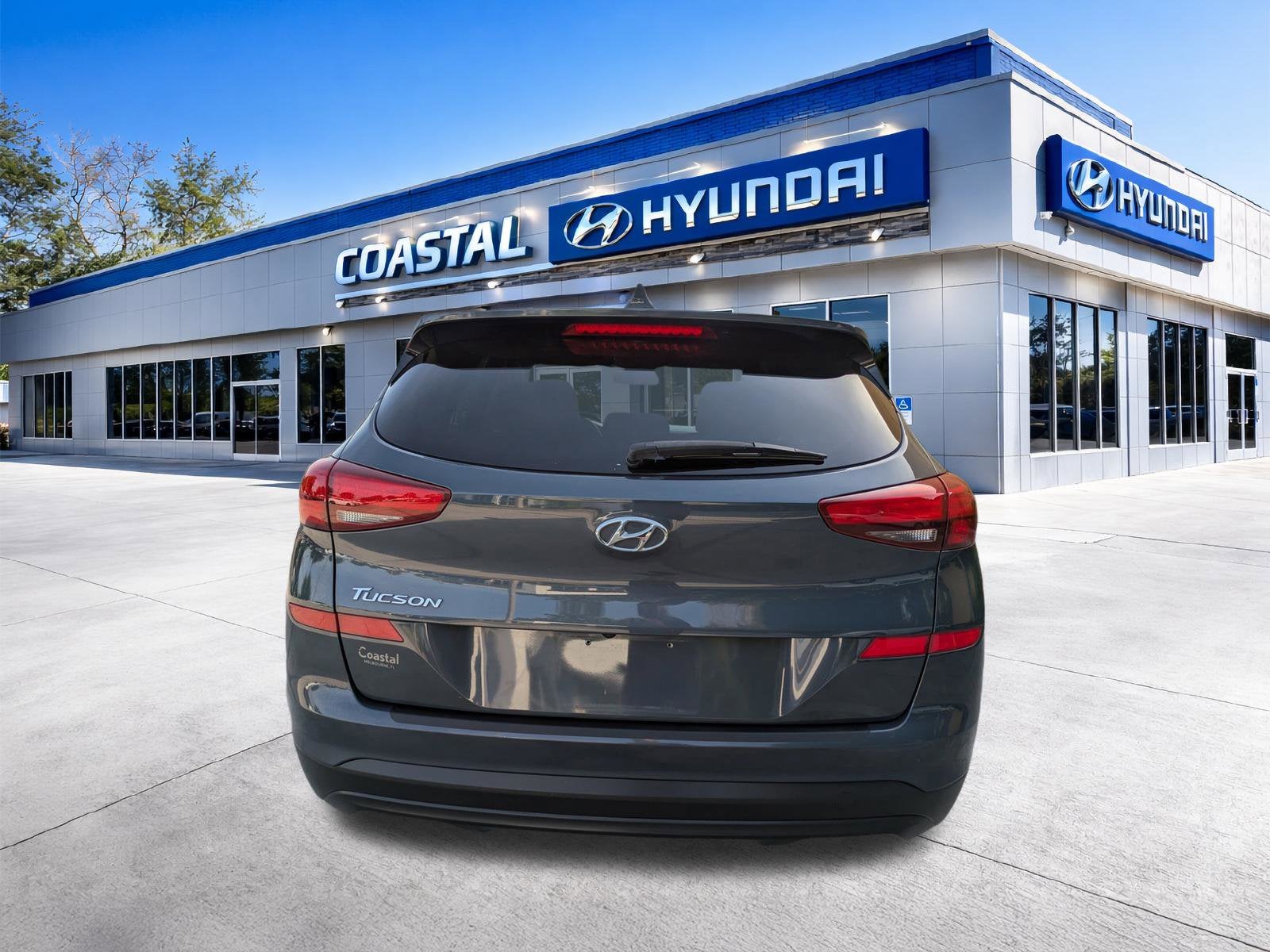 2021 Hyundai TUCSON SE
