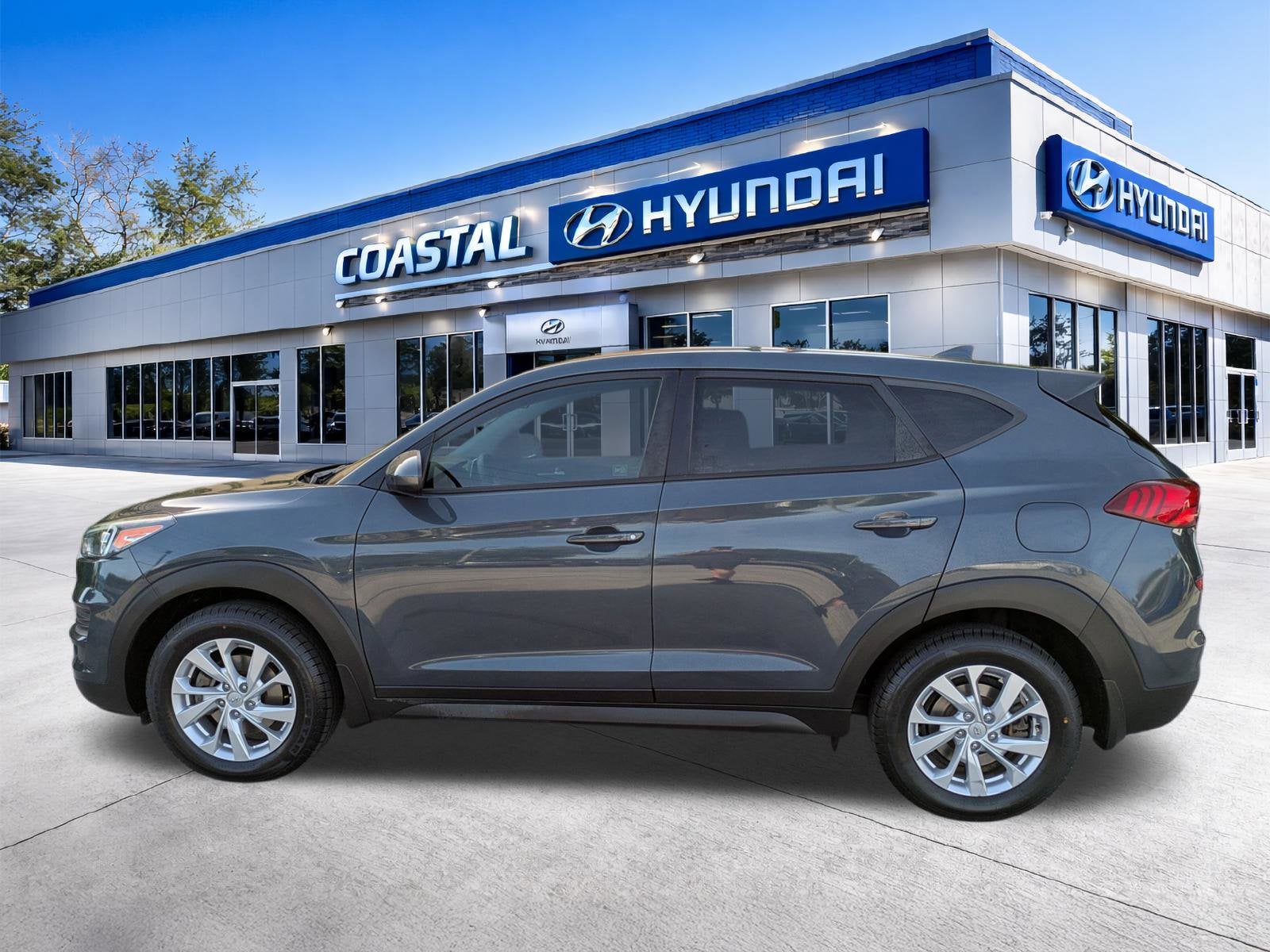 2021 Hyundai TUCSON SE