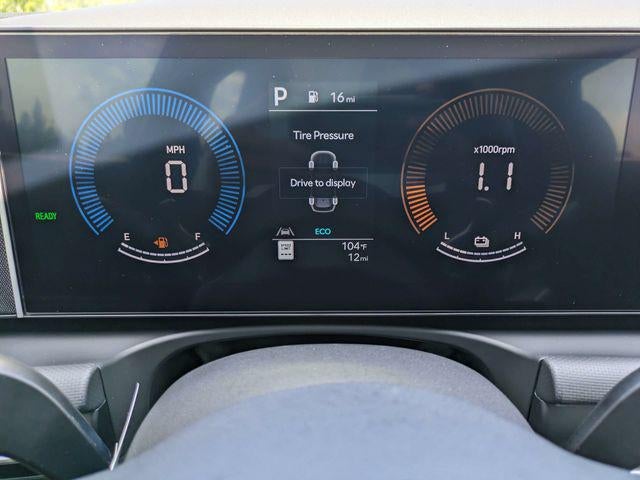2026 Hyundai TUCSON HYBRID SE