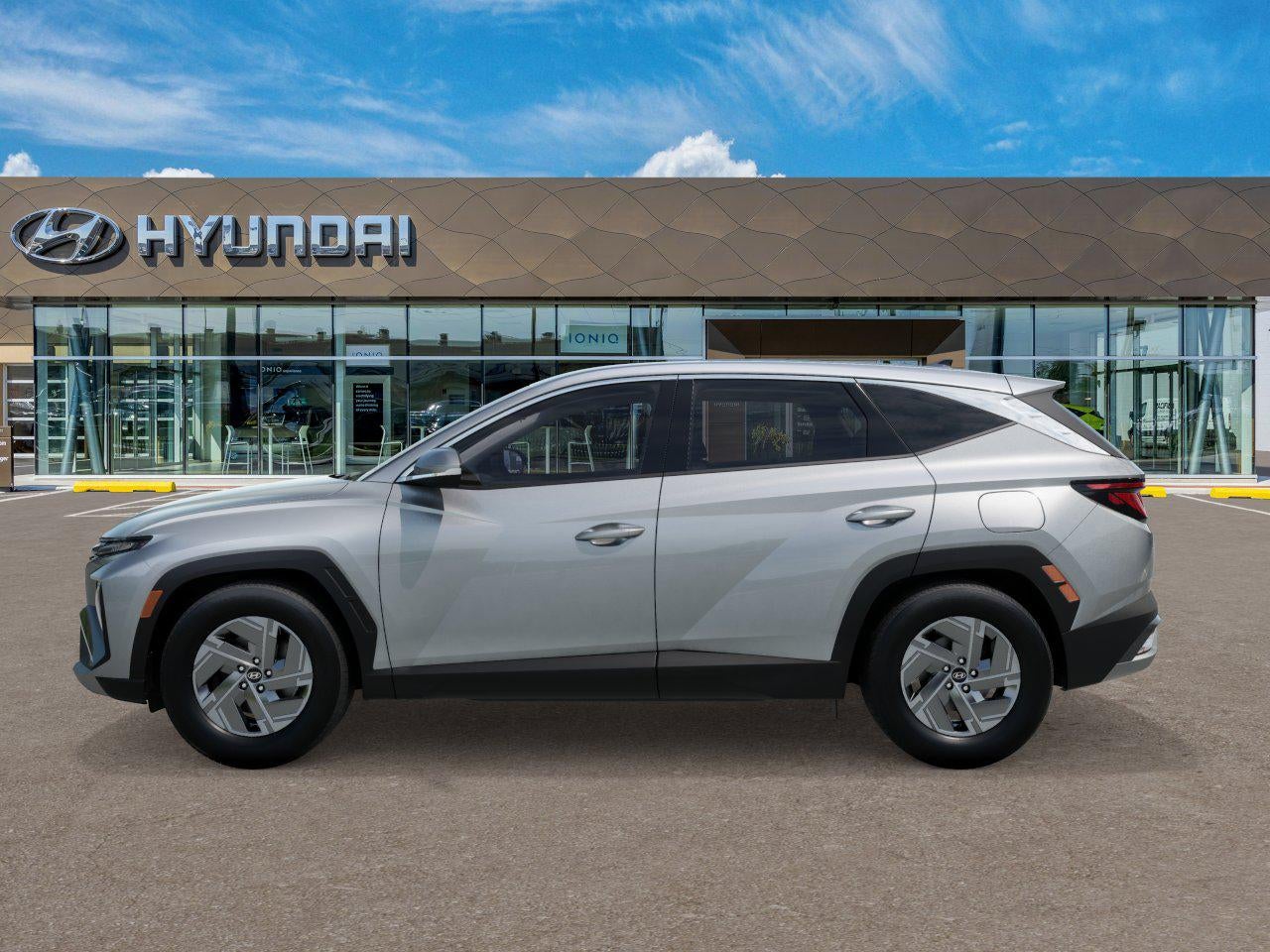 2026 Hyundai TUCSON HYBRID SE