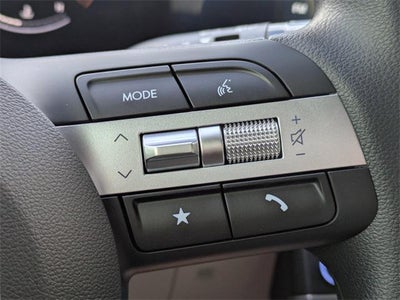 2026 Hyundai TUCSON SE