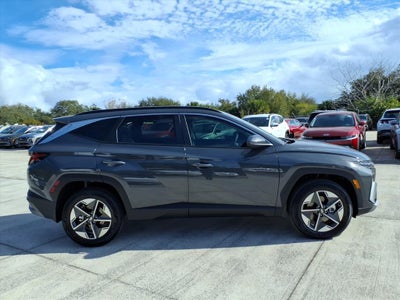 2026 Hyundai TUCSON HYBRID SEL