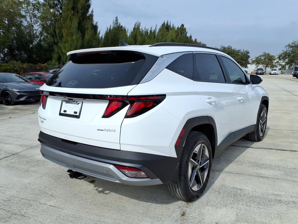 2026 Hyundai TUCSON HYBRID SEL