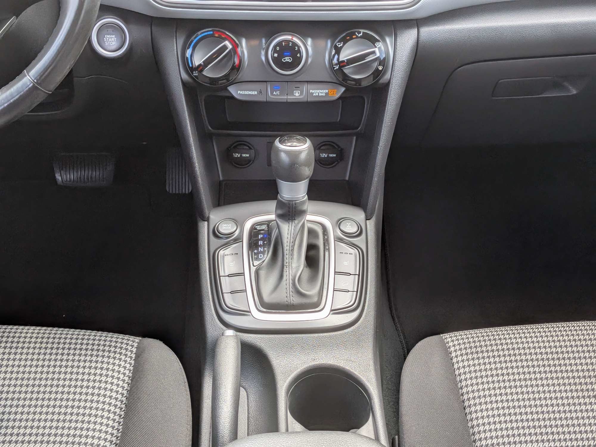 2018 Hyundai KONA SEL
