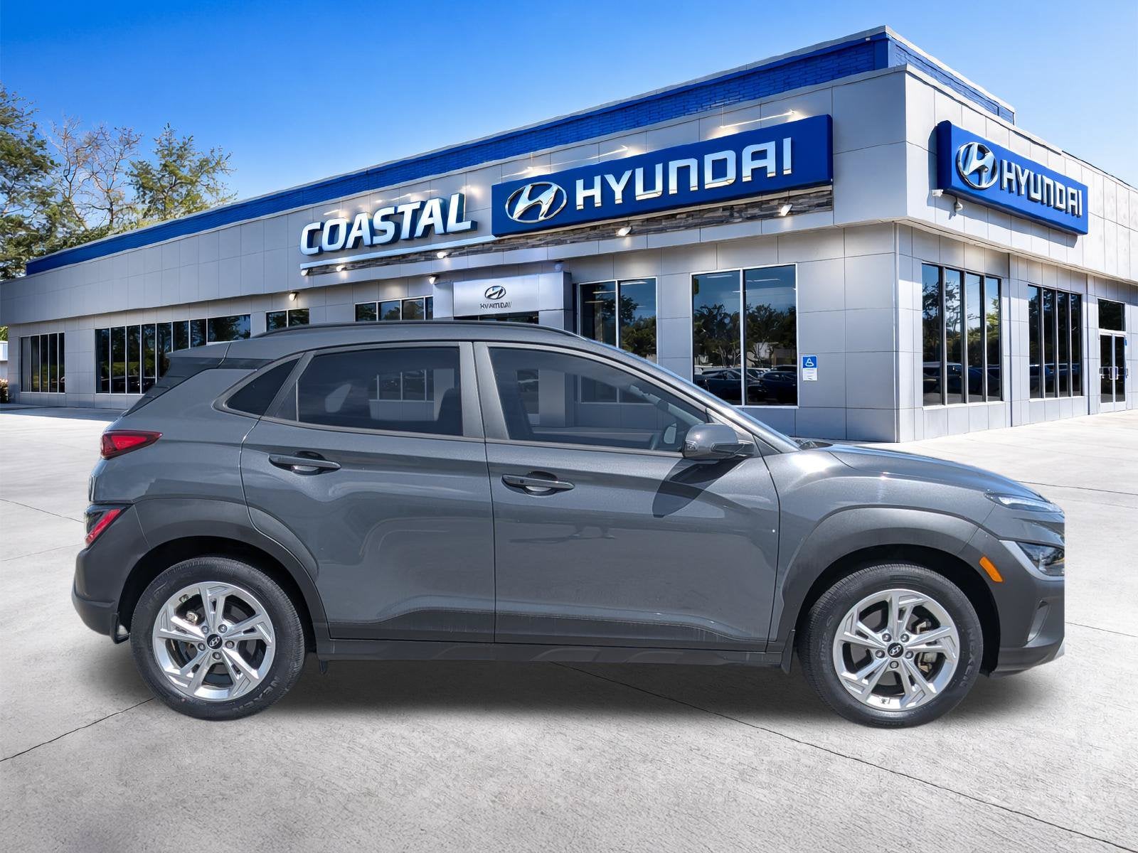 2023 Hyundai KONA SEL