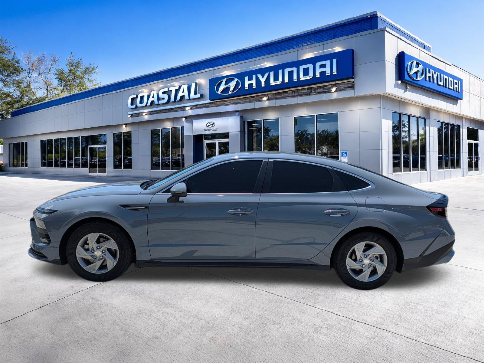 2025 Hyundai SONATA SE