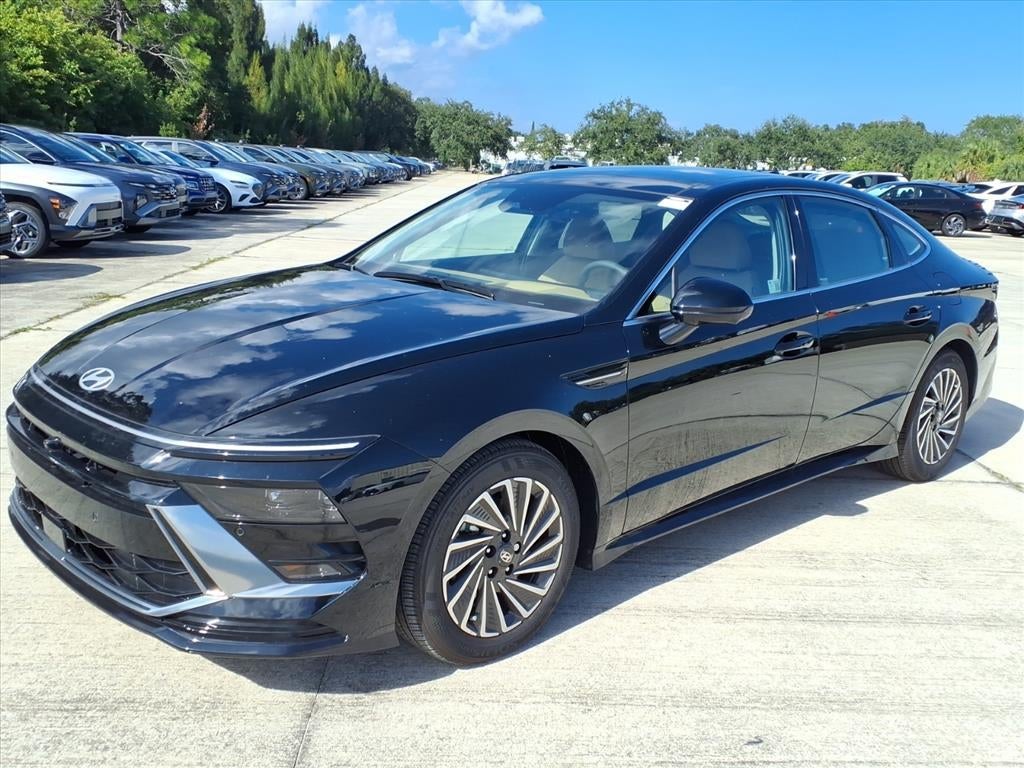 2025 Hyundai SONATA HYBRID Limited