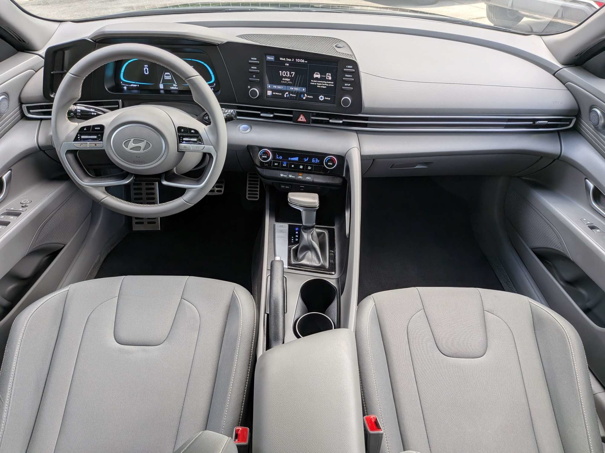2025 Hyundai ELANTRA SEL Sport
