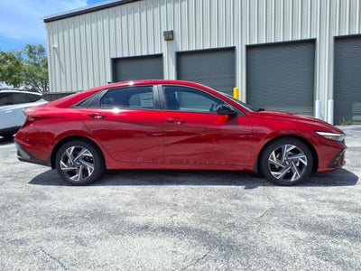 2025 Hyundai ELANTRA SEL Sport