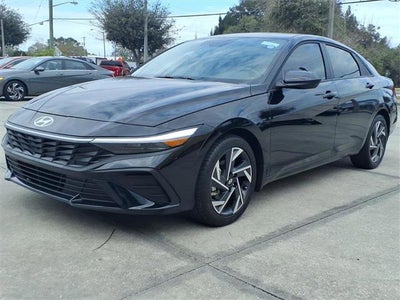 2025 Hyundai ELANTRA SEL Sport
