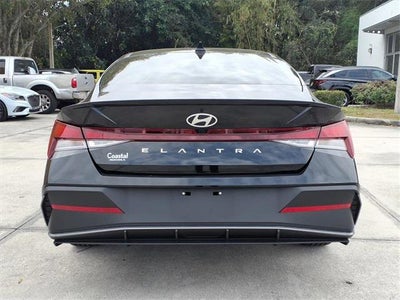 2025 Hyundai ELANTRA SEL Sport