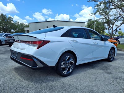 2025 Hyundai ELANTRA SEL Sport