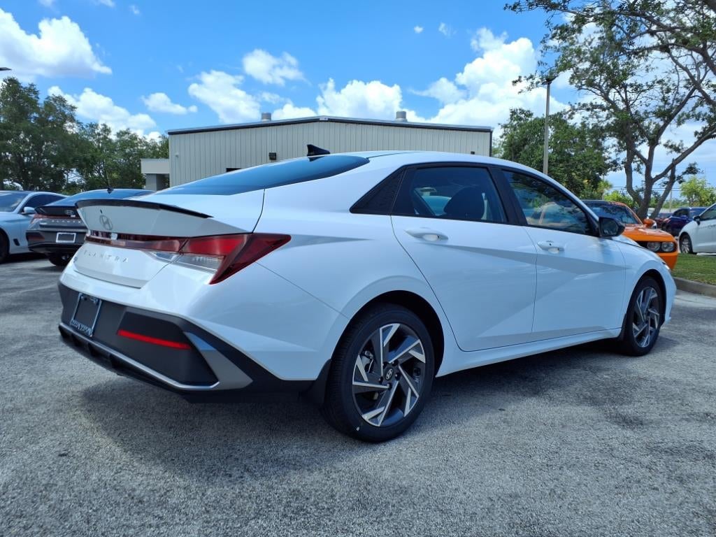 2025 Hyundai ELANTRA SEL Sport