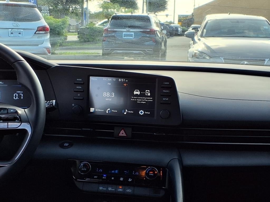 2025 Hyundai ELANTRA SEL Sport