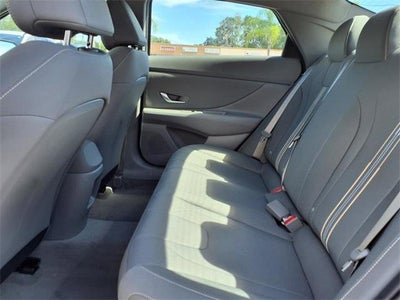 2025 Hyundai ELANTRA HYBRID SEL Sport