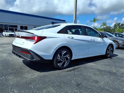2025 Hyundai ELANTRA HYBRID SEL Sport