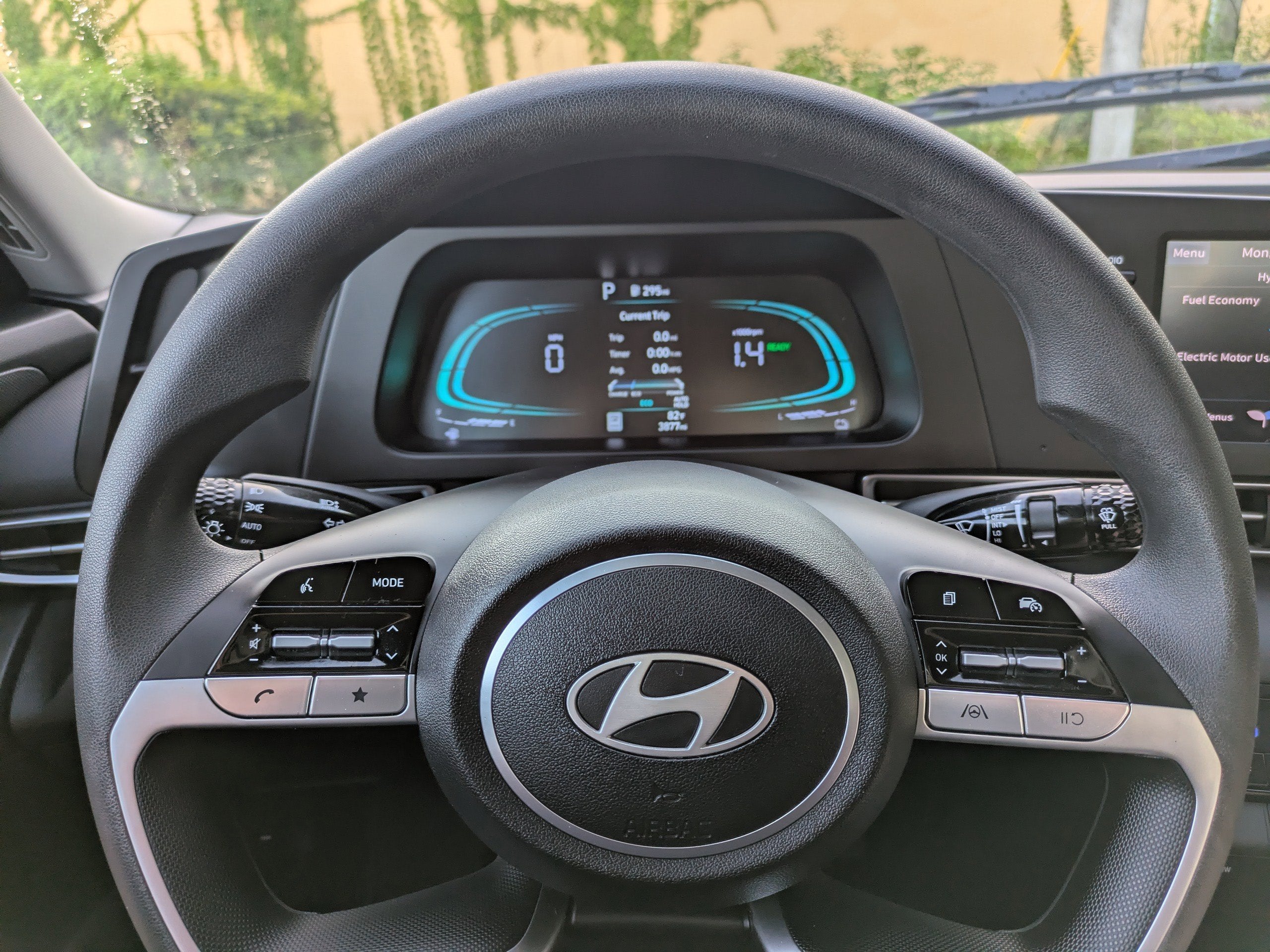 2025 Hyundai Elantra Blue - Photo 25