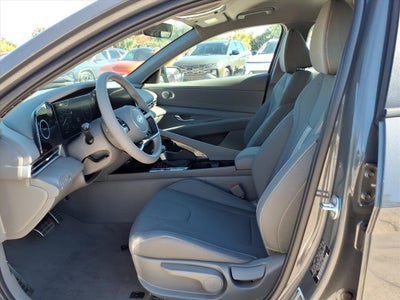 2026 Hyundai ELANTRA HYBRID SEL Sport