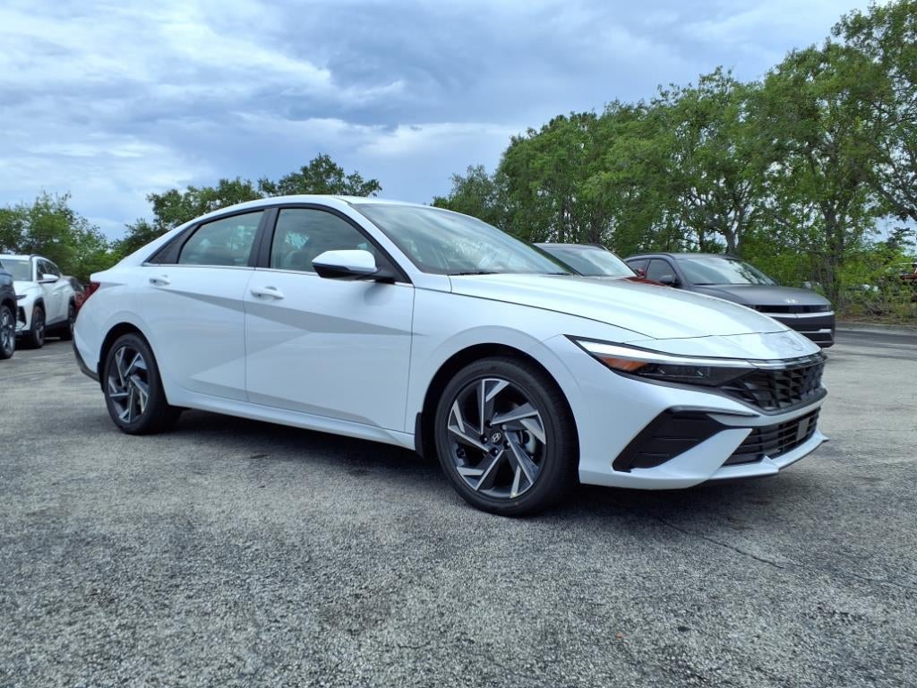 2025 Hyundai ELANTRA HYBRID Limited