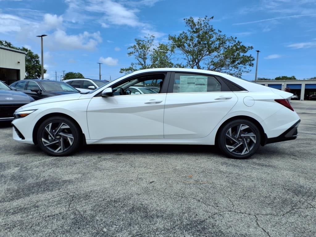 2025 Hyundai ELANTRA HYBRID Limited