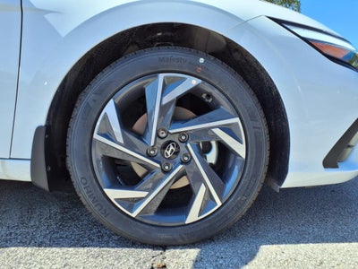 2025 Hyundai ELANTRA HYBRID Limited