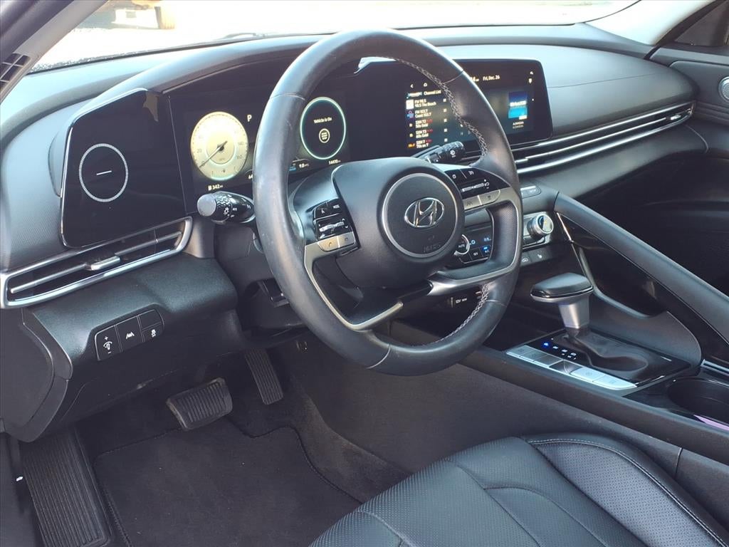 2023 Hyundai ELANTRA Limited CERTIFIED