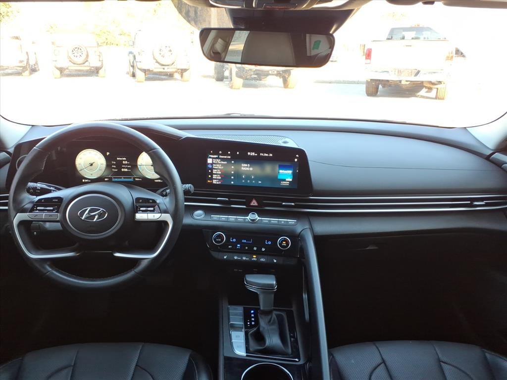 2023 Hyundai ELANTRA Limited CERTIFIED