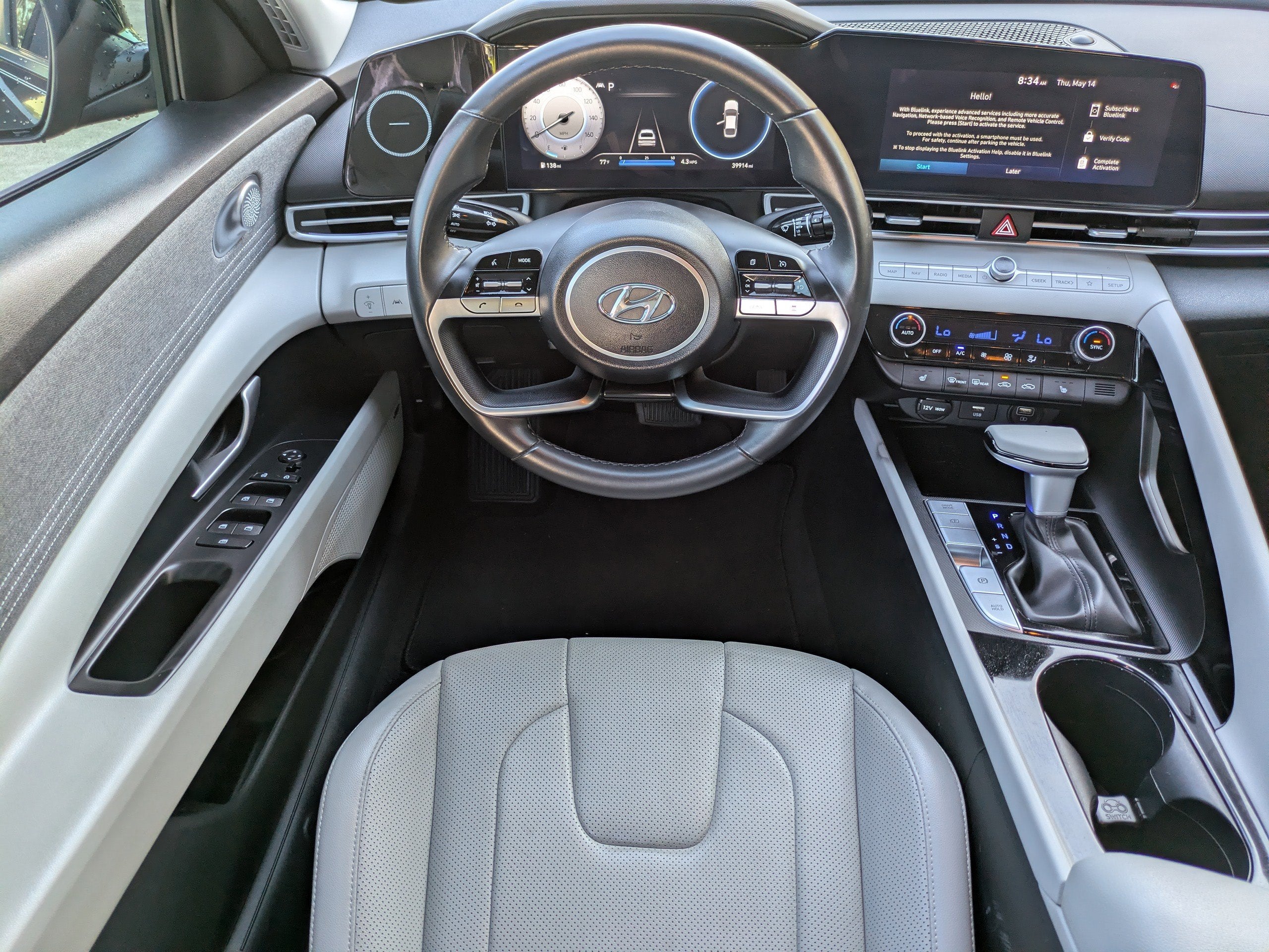 2023 Hyundai ELANTRA Limited