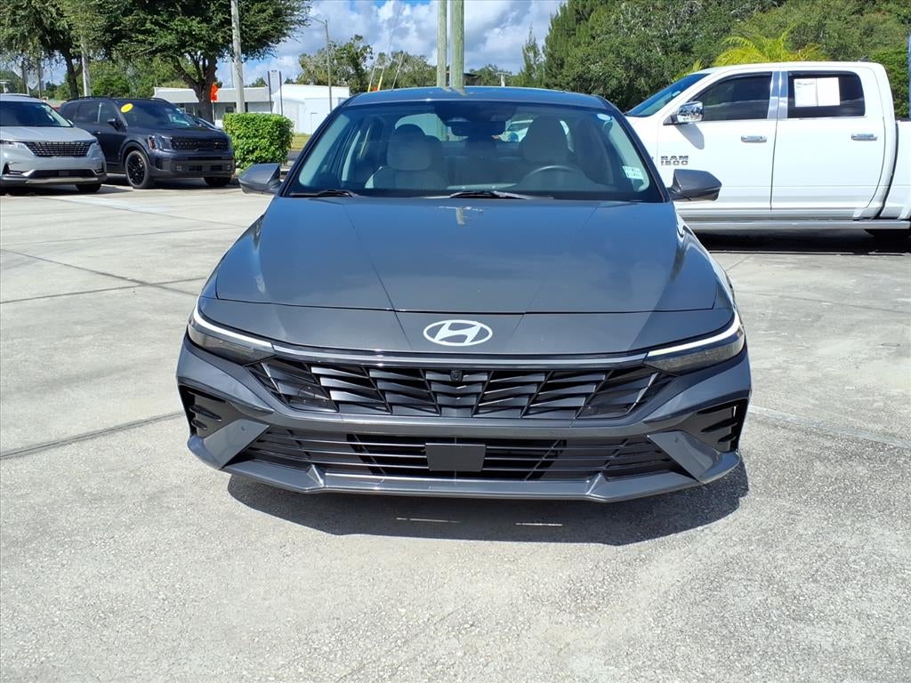 2024 Hyundai ELANTRA Limited CERTIFIED