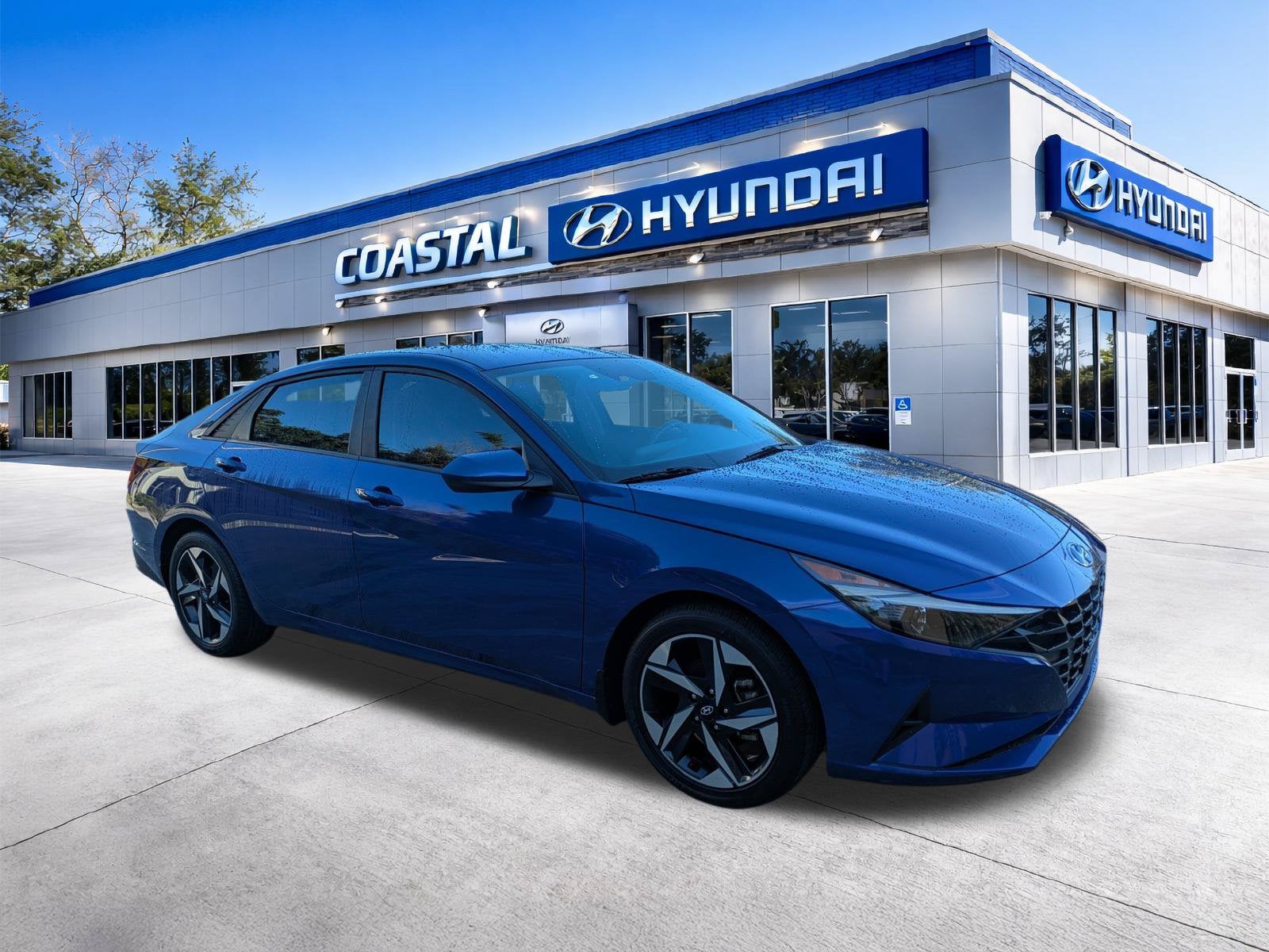 2023 Hyundai ELANTRA SEL