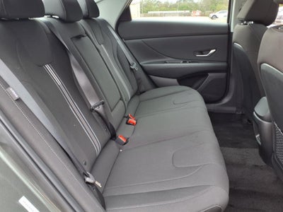 2025 Hyundai ELANTRA SEL Convenience