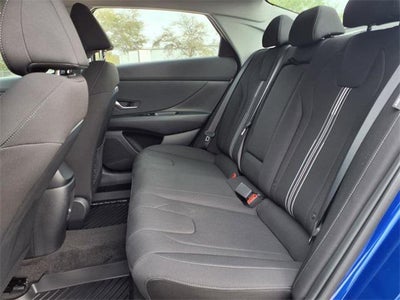 2025 Hyundai ELANTRA SEL Convenience