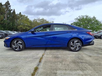2025 Hyundai ELANTRA SEL Convenience