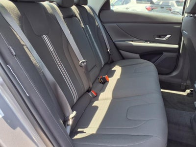 2025 Hyundai ELANTRA SEL Convenience