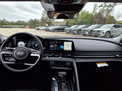 2025 Hyundai ELANTRA SEL Convenience